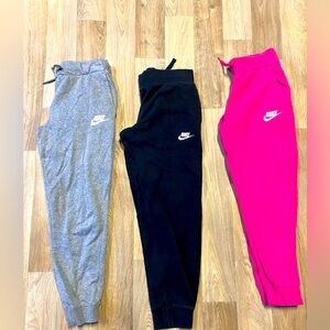 NIKE JOGGERS- Kids Large